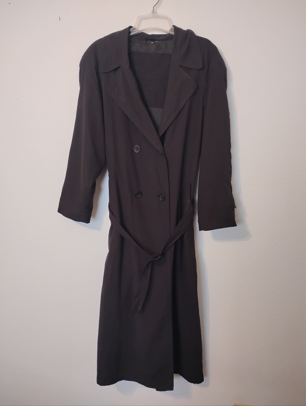 Utex Weekend Wear Classic Double-Breasted Long Trench Coat